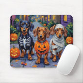 Trick-or-Treating honden tijdens Halloween Muismat (Met muis)
