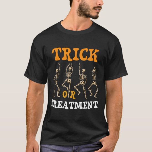 Trick Or Treatment Physical Therapy Skeleton Pt Ha T-shirt (Voorkant)