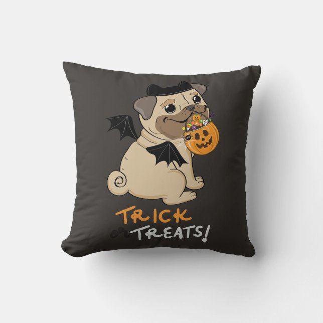 Trick or Treats Pug Kostuum Kussen (Voorkant)