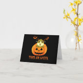 Trick Or Wheek Grappige Halloween Pompoen Cavia Kaart (Gele Bloem)