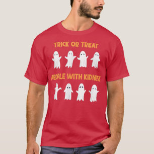 Trick ors treat mensen met een Kindness Halloween T-shirt
