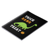 Trick Rawr Treat Schattige Halloween Brontosaurus  Notitieboek (Linkerzijde)