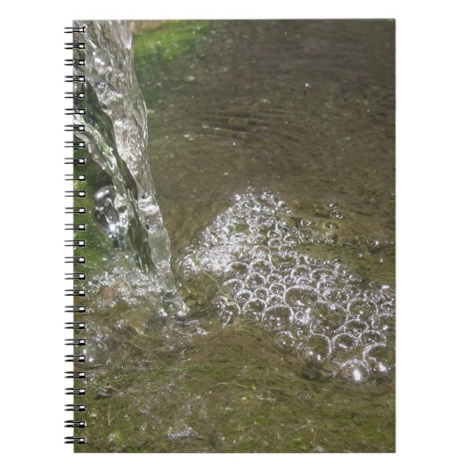 Tricking Waterfall Bubbling Water Notitieboek (Voorkant)