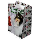 Tricolor Collie en Kerstmis Medium Cadeauzakje (Achterkant Gekanteld)