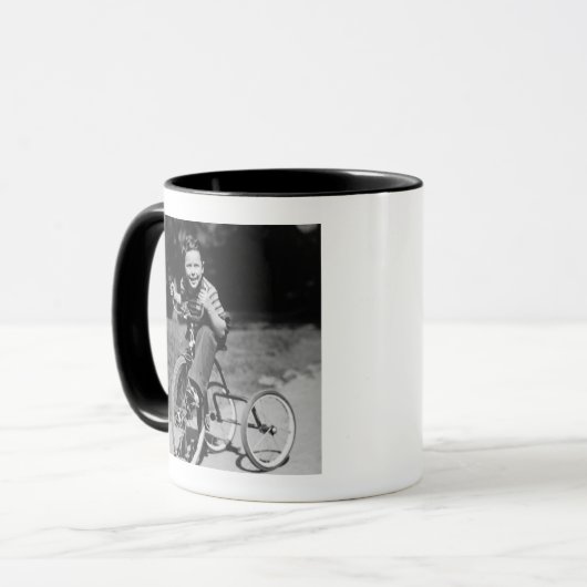 Tricycle voor bootsen mok (Voorkant links)