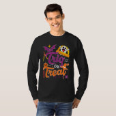 Trig  Joke Halloween Trick Or Treat  Math Teacher T-shirt (Voorkant volledig)