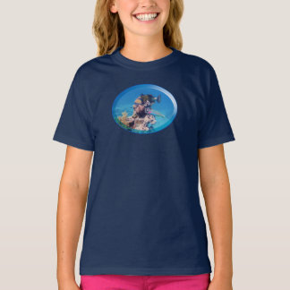 Triggerfish at coral reef - Photographic Design |  T-shirt