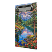 Trillend berglandschap met reflectie mini klembord (Angled2)