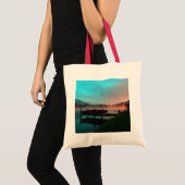 Trillende kano op Lake Junaluska Tote Bag (Voorkant (product))