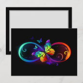Trillende oneindigheid met regenboogvlinder op zwa notitiekaartje (Voorkant / Achterkant)
