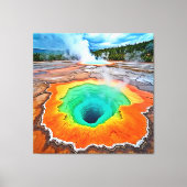 Trillende Warmwaterbron: Kunstwerk van de Aarde Canvas Afdruk (Voorkant)