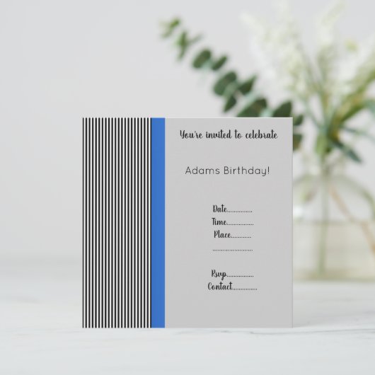 TRIMMED BLUE BIRTHDAY INVITATIE Eenvoudig Kaart (Staand voorkant)