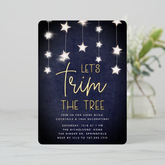 Trimpartij voor kerstbomen met luchtige sterren folie uitnodiging (Staand Voorkant)