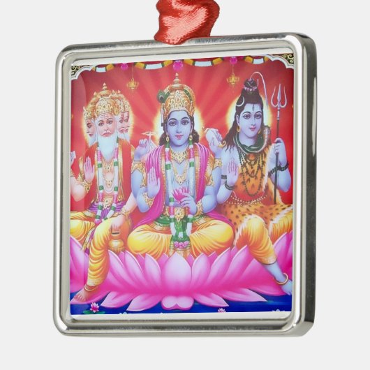 Trimurti Ornament (Links)