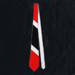 Trinidad en Tobago Stropdas<br><div class="desc">Dit product uit de Trini Stuff-winkel is voorzien van de rode, witte en zwarte nationale vlag van Trinidad en Tobago. Bezoek ook onze startpagina voor winkels om andere coole en spannende Trini-afbeeldingen en grafische kaarten te bekijken die u alleen maar wilt! De vlag van Trinidad & Tobago werd op 31...</div>
