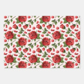 Trio of Romantic Red Roses Foliage on Multi Tones Inpakpapier Vel (Voorkant 2)