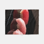 Trio of Tuna – Minimalist Sushi Fleece Blanket (Voorkant (Horizontaal))