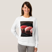 Trio of Tuna – Serene Red Beauty T-shirt (Voorkant volledig)