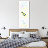 Trio van bijen met bloemen canvas afdruk (Insitu (Slaapkamer))