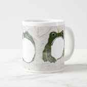 Trio van chagrijnige Japanse kikkers Toads 19e eeu Grote Koffiekop (Voorkant rechts)