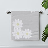Trio van White Daisies Silver Grey Hand Towel Handdoek