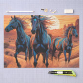 Trio van wilde paarden in de woestijn bij zonsonde tissuepapier (Craft)