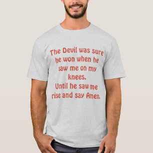 Triomf over het duivelse T-shirt