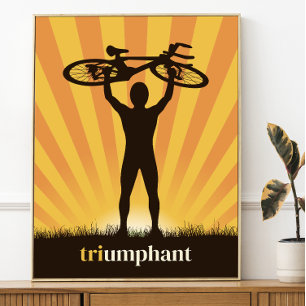 Triomfantelijke Fietser Raising Bike Over Head Gra Poster