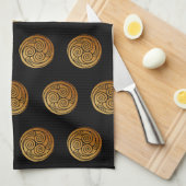 Triple Celtic Knot Swirl Mandala Theedoek (Quarter Fold)