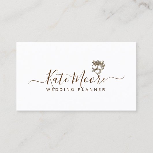 Triple Hearts en Crown Script Wedding Planner Visitekaartje (Voorkant)