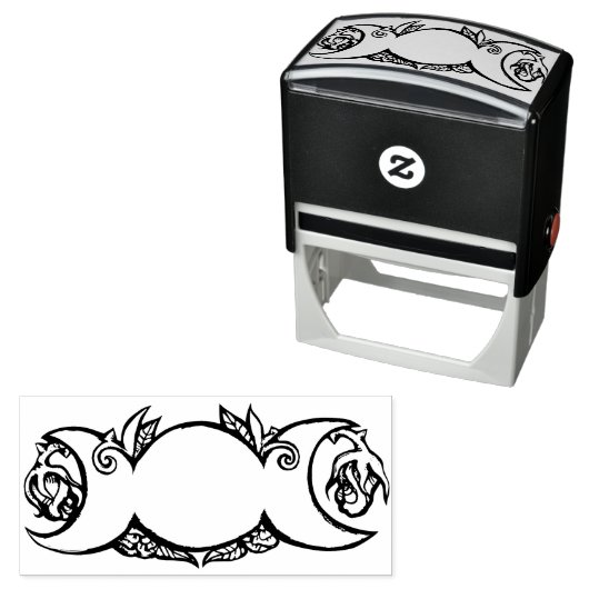 Triple Moon Bloom – Botanical Wiccan Symbol   Zelfinktende Stempel (In situ)