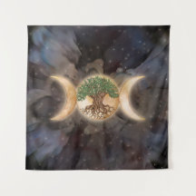 Triple Moon-boom van leven