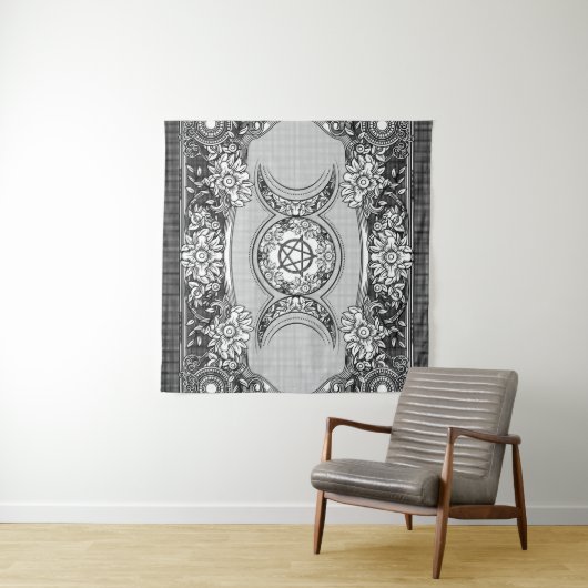 Triple Moon - Triple Goddess Ornament Wandkleed (In Situ (horizontaal))