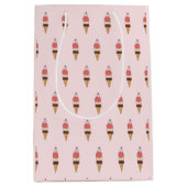 Triple Scoop Ice Cream Cone Medium Cadeauzakje (Voorkant)