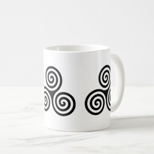 Triple Spiral Celtic Design Mok (Voorkant rechts)