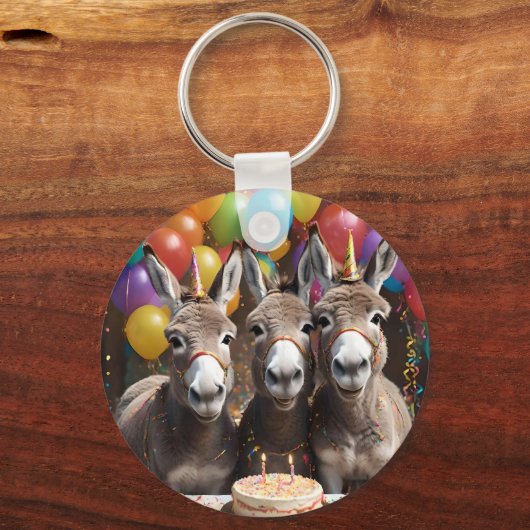 Triple the Joy: een ezel Triplets 'Verjaardag Bash Sleutelhanger (Achterkant)