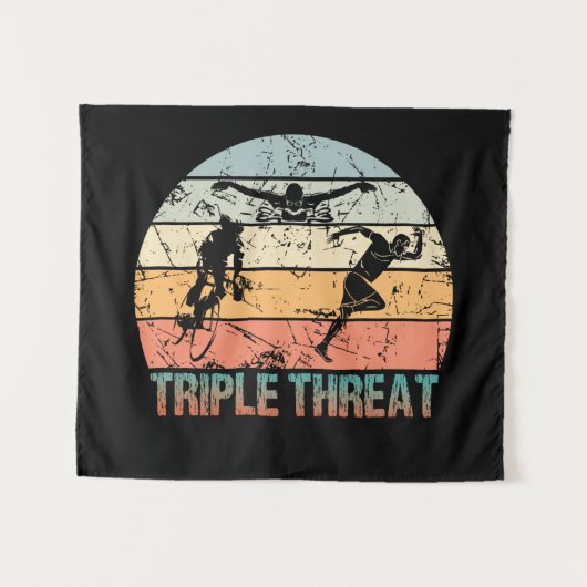 Triple Threat - Triathlon Athlete Wandkleed (Voorkant (horizontaal))