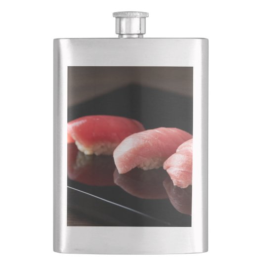 Triple Tuna – Minimal Maguro Classic Flask Flacon (Voorkant)
