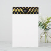 Triple van het Black and Gold Chevron Pattern Briefpapier (Staand voorkant)