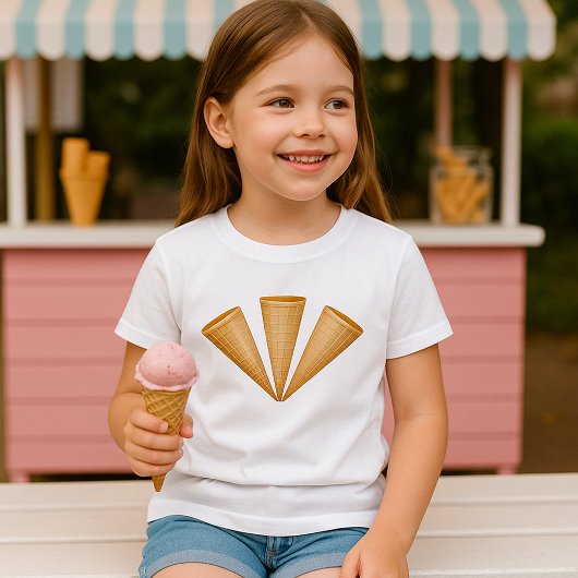 Triple Waffle Ice Cream Cone Zomer Dessert T-shirt