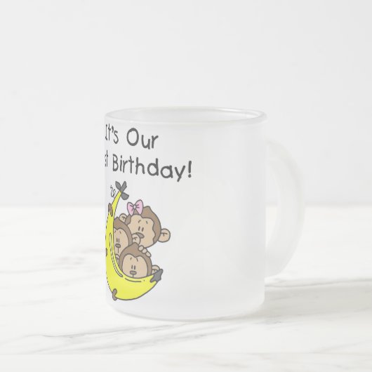 Triplets 1st - twee jongens, een meisje matglas koffiemok (Voorkant rechts)