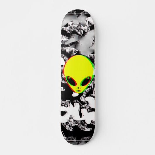 Trippy Alien Camo Skateboard (Voorkant)