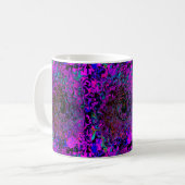 Trippy Black en Magenta Retro Liquid Swirl Koffiemok (Voorkant links)