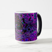Trippy Black en Magenta Retro Liquid Swirl Magische Mok (Voorkant rechts)