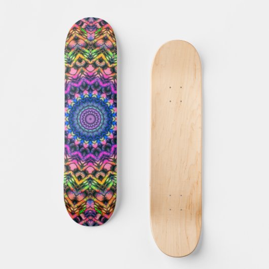 Trippy Psychedelic Kaleidoscope Skateboard (Voorkant)