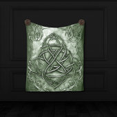 Triquetra Trinity Knot Sage Green Faux Metallic Fleece Deken