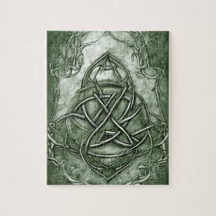 Triquetra Trinity Knot Sage Green Faux Metallic Legpuzzel
