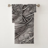 Triquetra Trinity Knot Silvery Pewter Faux Metal Bad Handdoek (Insitu)