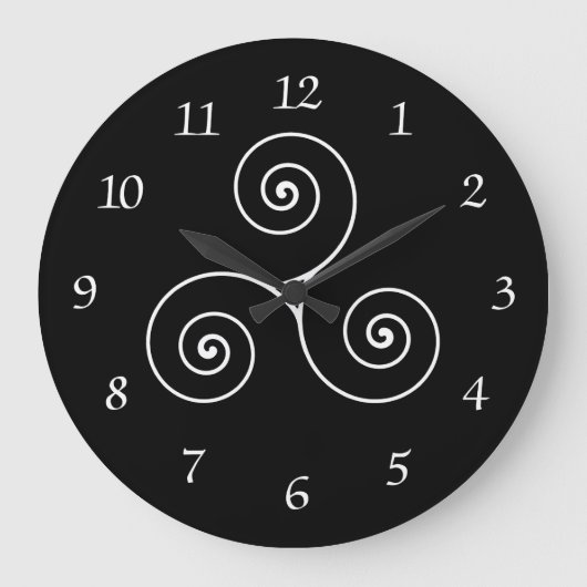 Triskele Symbol Grote Klok (Voorkant)