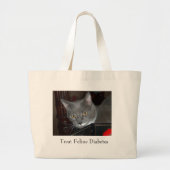 Tristan Bag, Treat Feline Diabetes Grote Tote Bag (Voorkant)